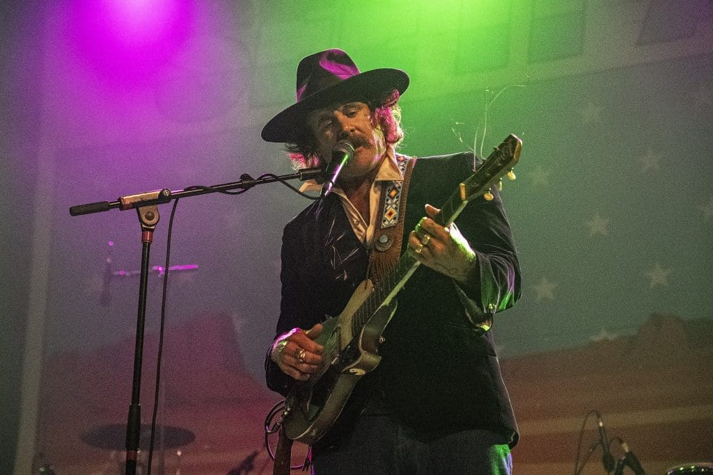 Devon Allman and Donavon Frankenreiter Attempt To Set World Record