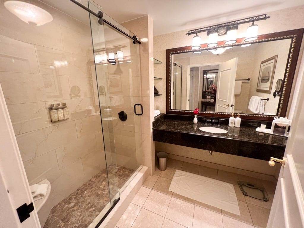 Hotel Review: The Inn On Biltmore Estate