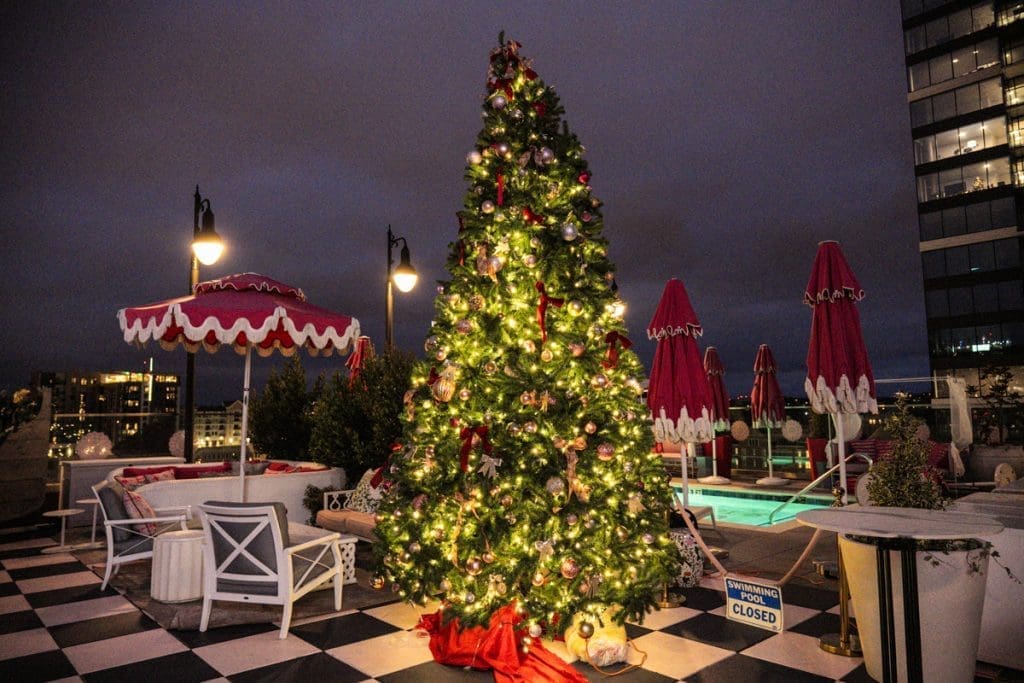 The Graduate Nashville Is Decked Out For The Holiday Season