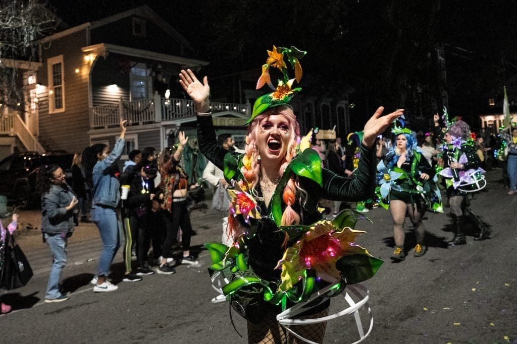 Krewe Of Cleopatra Dazzles With Happy Hour 