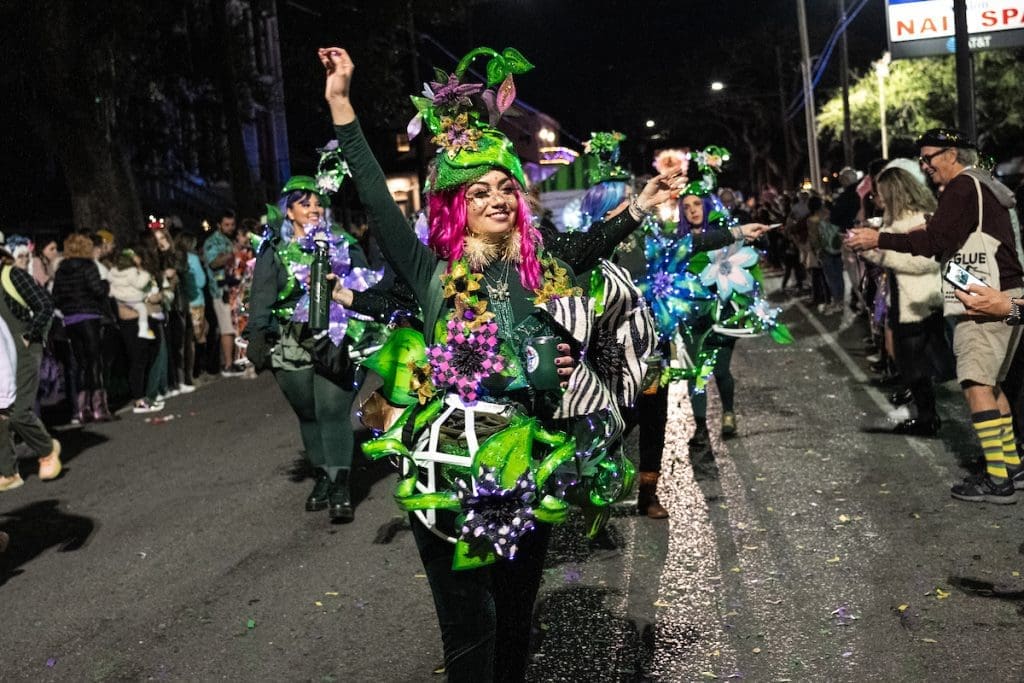 Krewe Of Cleopatra Dazzles With Happy Hour