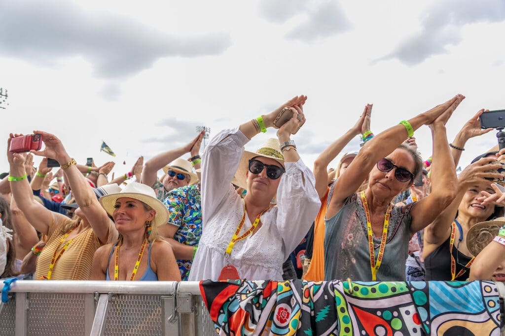 New Orleans Jazz Fest Pays Tribute To Jimmy Buffett