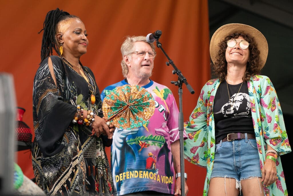 New Orleans Jazz Fest Pays Tribute To Jimmy Buffett