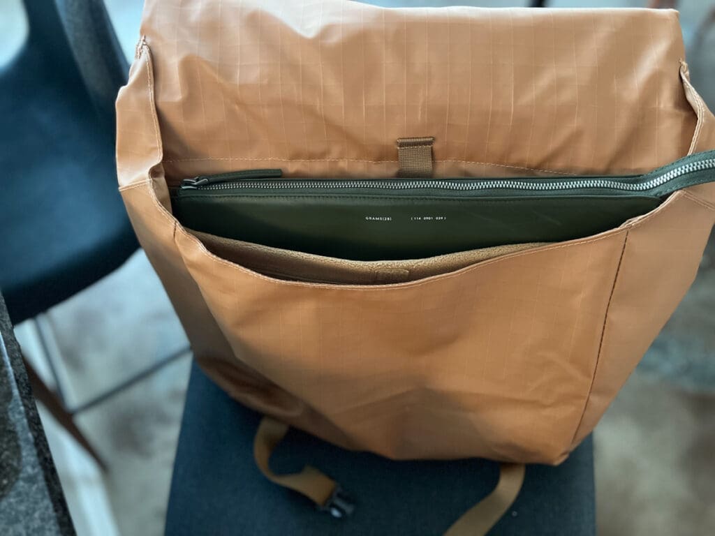 Review: GRAMS28 Leather Folio and iPhone Leather Case