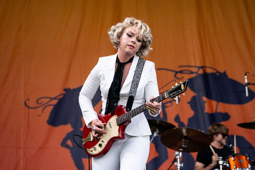 Pearl Jam Tems and Laufey Headline Day 7 of Jazz Fest